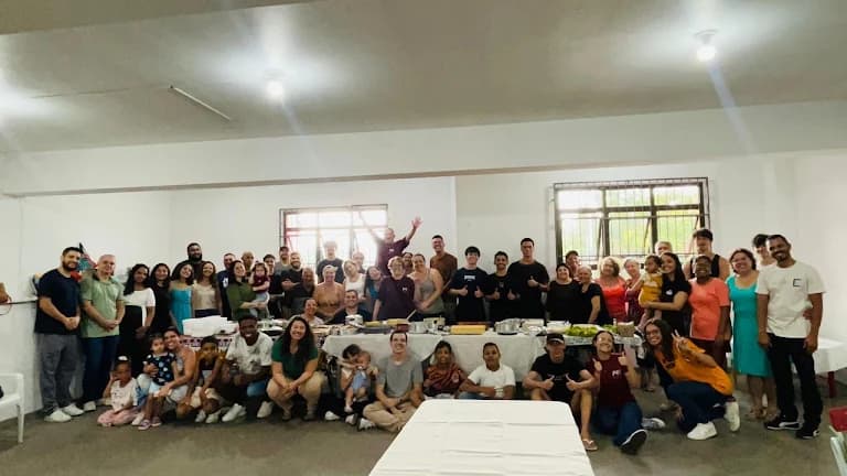 Há 15 anos reconciliando o mundo com Cristo