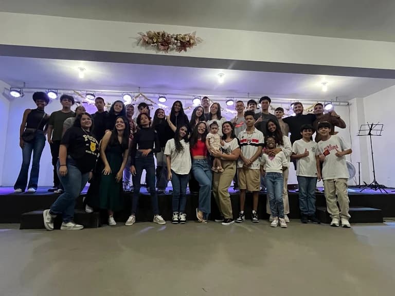 Culto de Jovens — Fé e comunhão entre as gerações