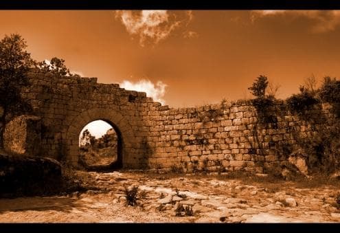 Construindo um muro de reconciliação com Cristo